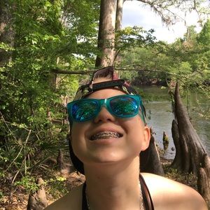 Meet your Posher, Veronika